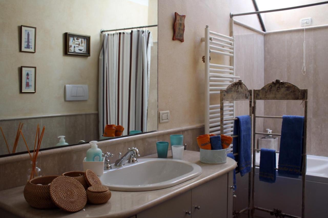 L'Oleandro Sul Lago D'Iseo B&B Sulzano Ngoại thất bức ảnh